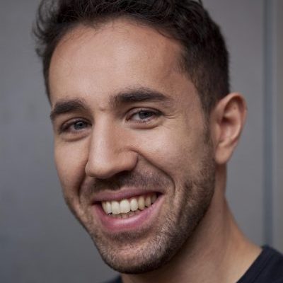 happy man one2one laser clinic customer